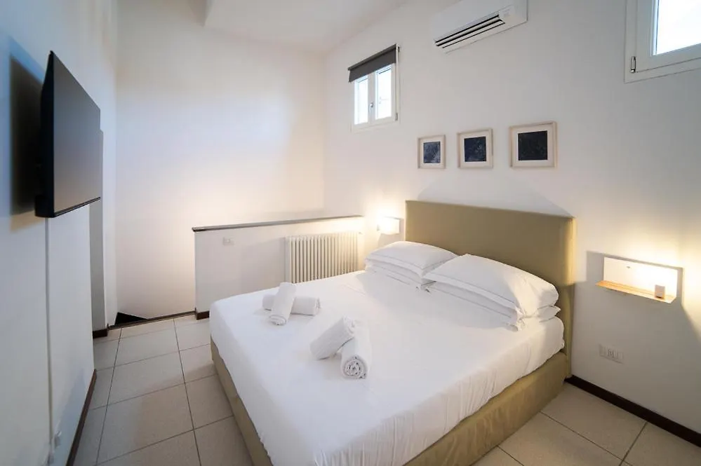 Coco Places Apartments Santa Maria Novella, Centro Storico Florence Italy